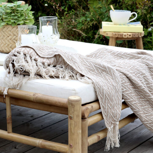 Plaid gefertigt mit Überschußmaterial in der Farbe latte