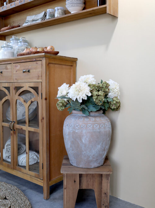 Hocker aus Tannenholz, Höhe 28 cm