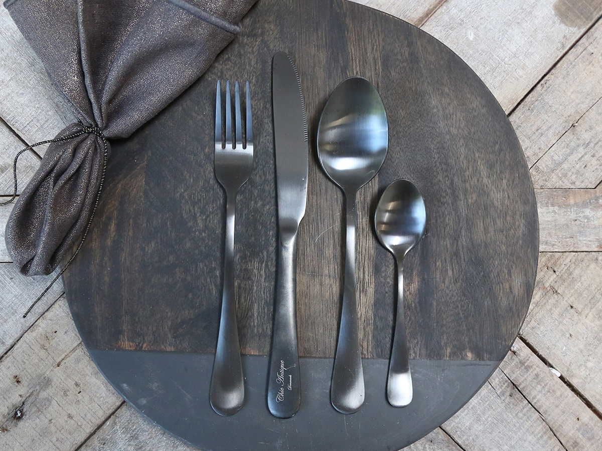Nordique Besteck Set mit 4 Stück, Länge 23 cm