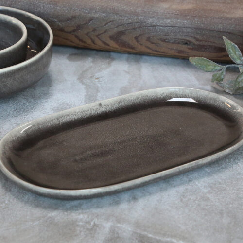 Teller "Calais", Steingut, Länge 25 cm