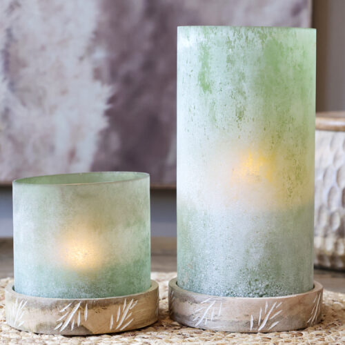 Windlicht aus Mangoholz, Höhe 11 cm