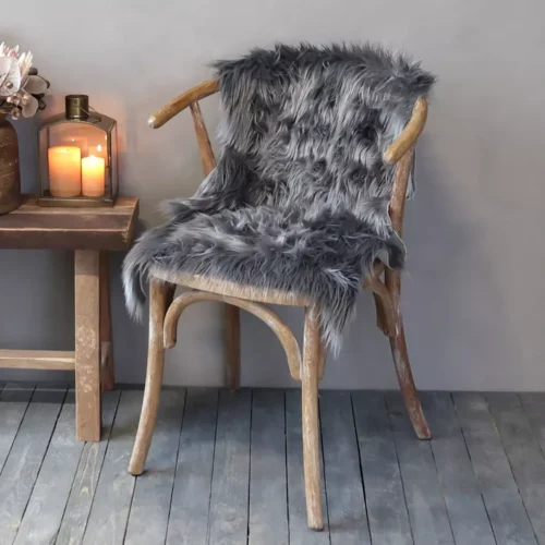 Chic Antique Stuhlkissen aus Pelzimitat